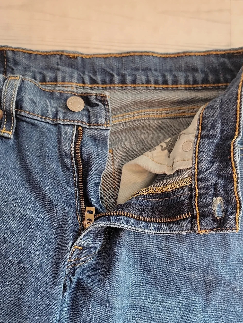 Levi's 511 Straight Leg Blue Denim Jeans Slum Fit Mens Size 30